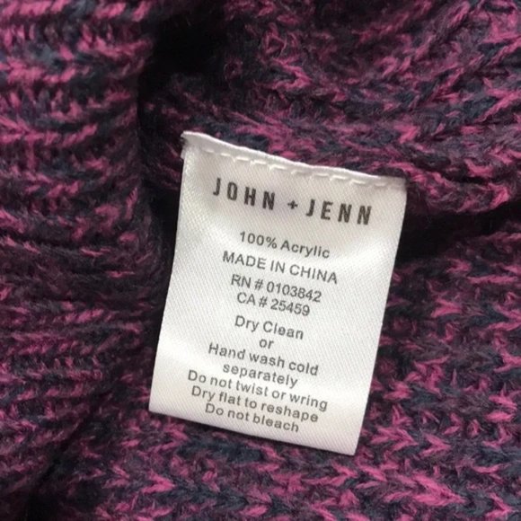 John + Jenn Stitched V Neck Sweater - Picture 6 of 7